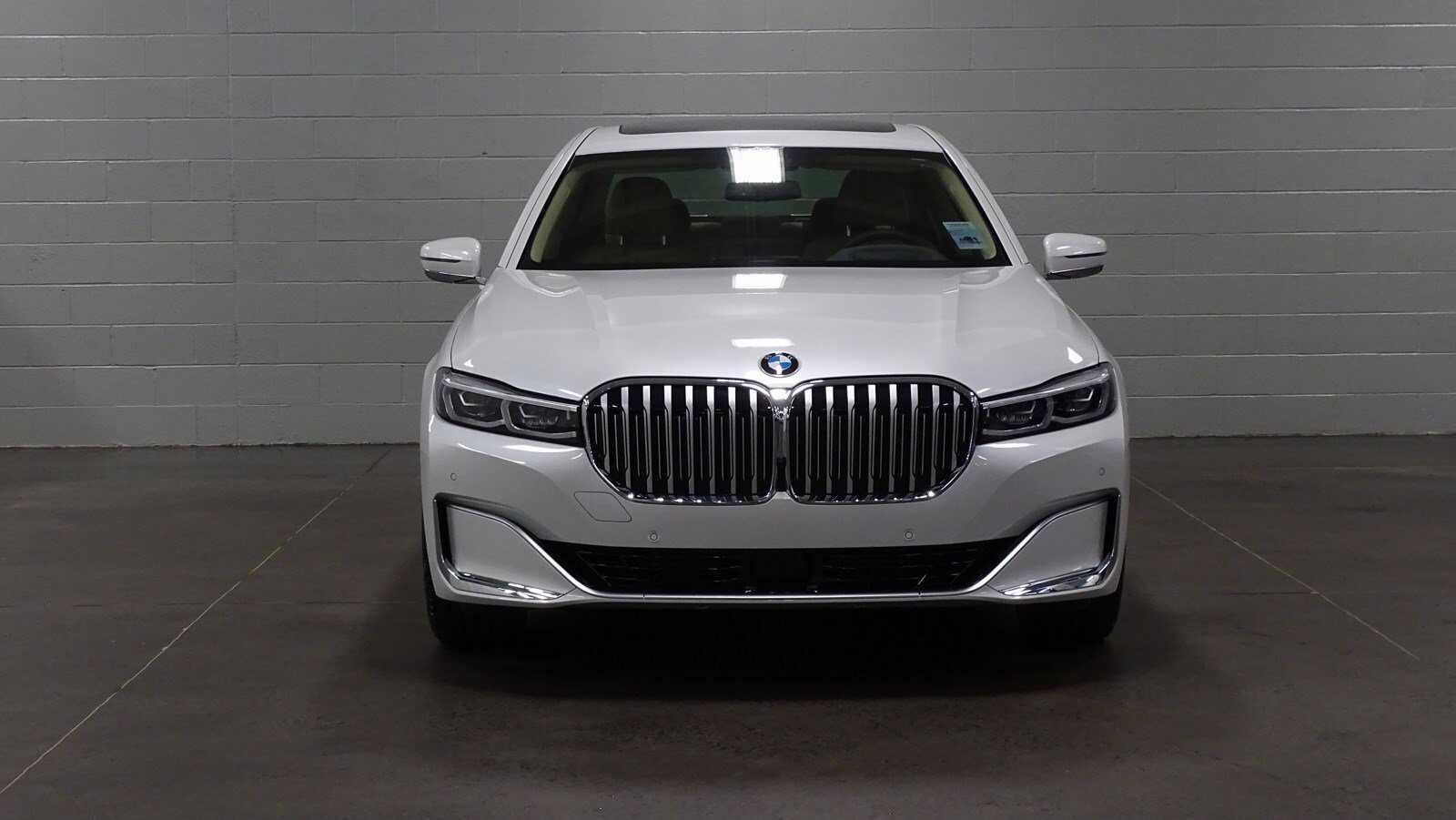2021 BMW 740i