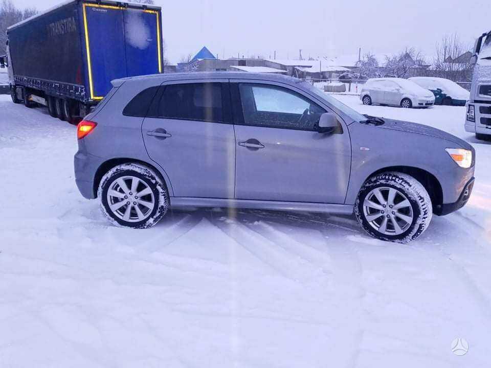 Mitsubishi Montero