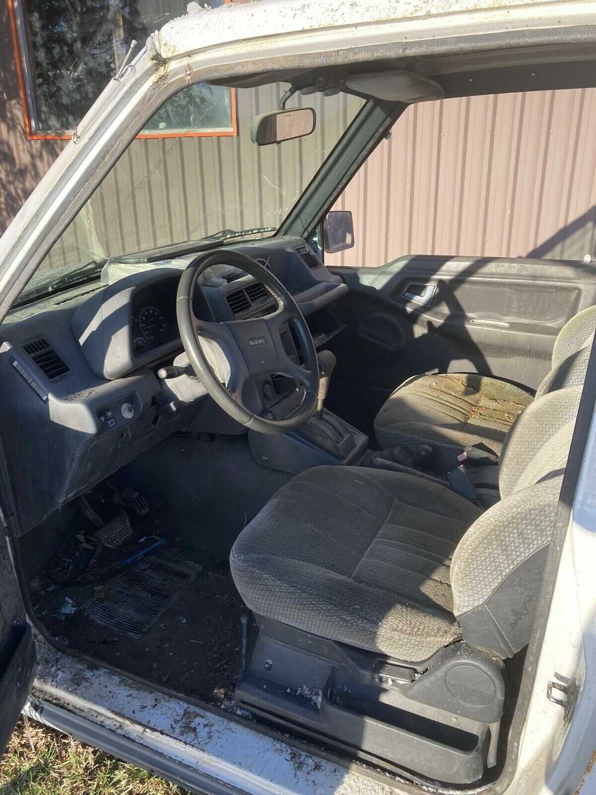 Suzuki Sidekick