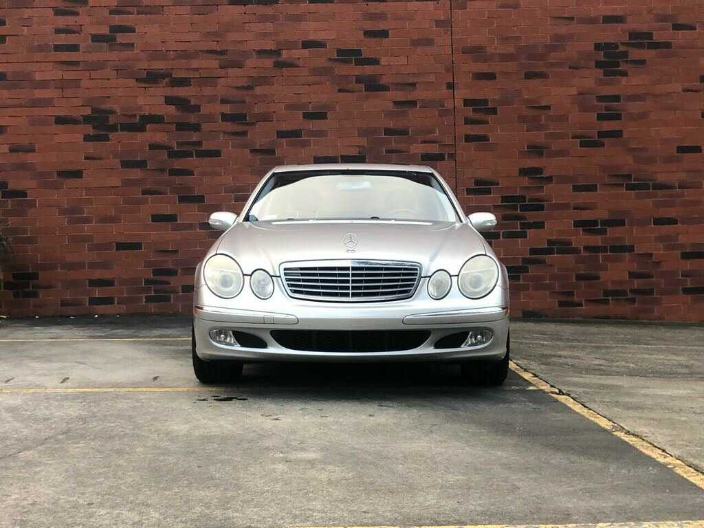 2003 Mercedes-Benz E-Class