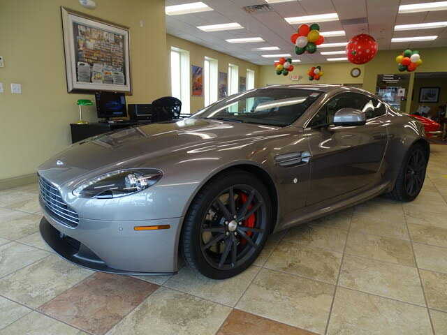 Aston Martin V8 Vantage