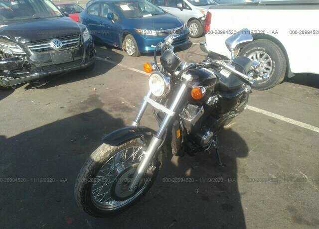 Honda VT750 (Shadow)