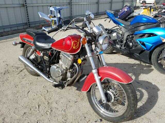 Suzuki GZ250