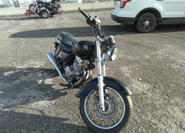 Suzuki GZ250