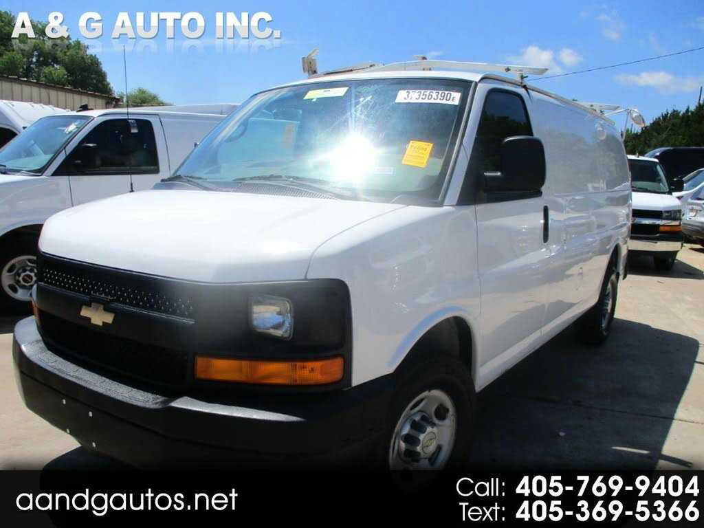 2011 CHEVROLET Express