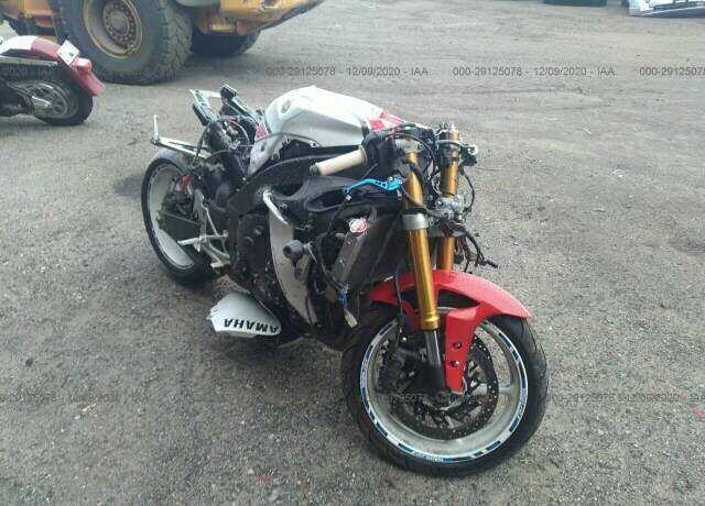 YAMAHA