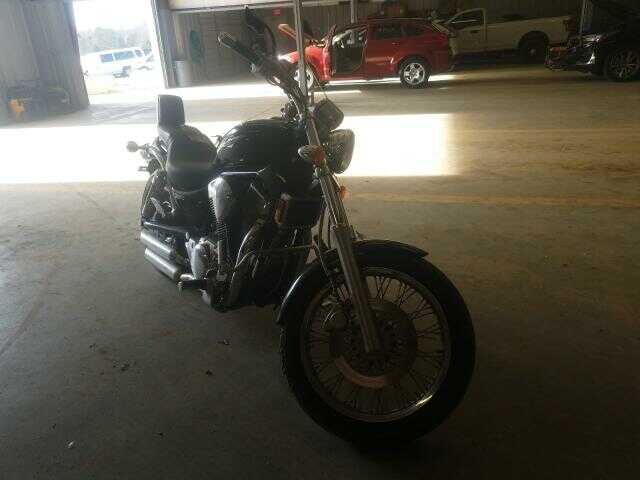 Suzuki VS1400