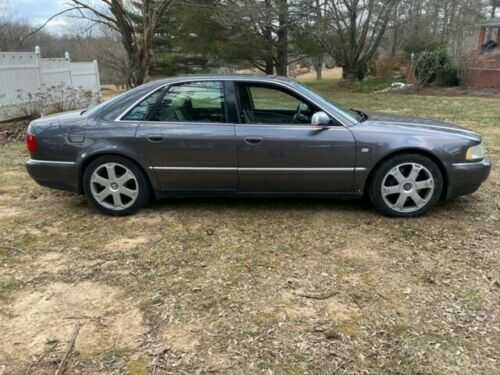 Audi S8