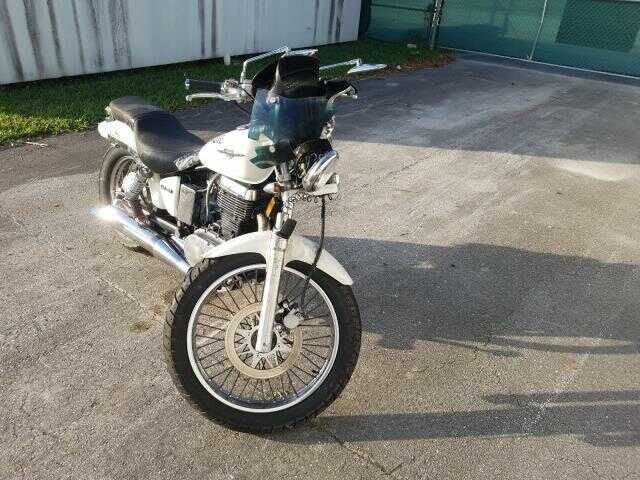 Suzuki LS650