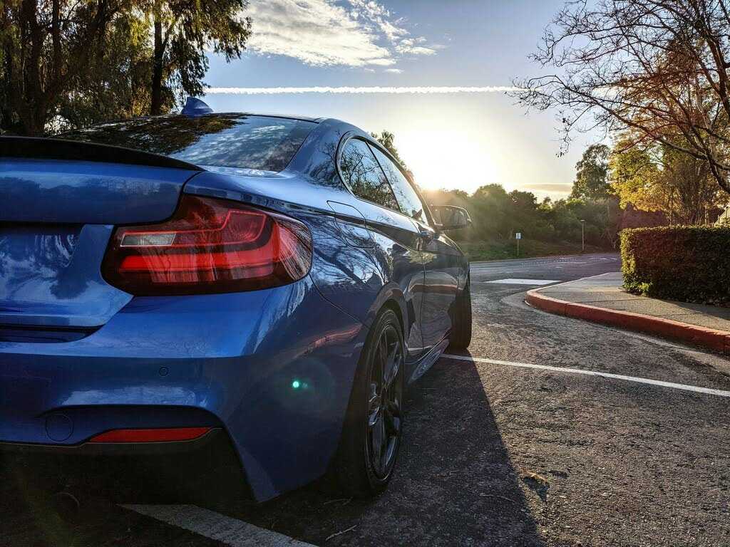 2016 BMW M235i