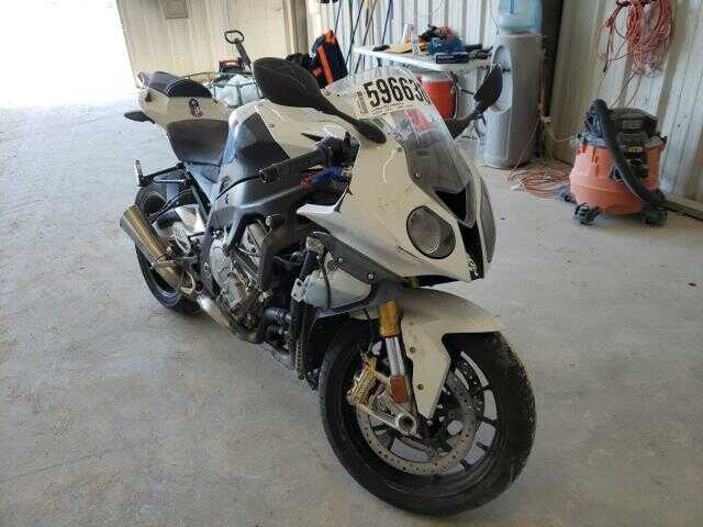 BMW S 1000 RR