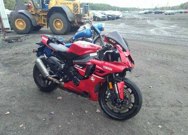 YAMAHA