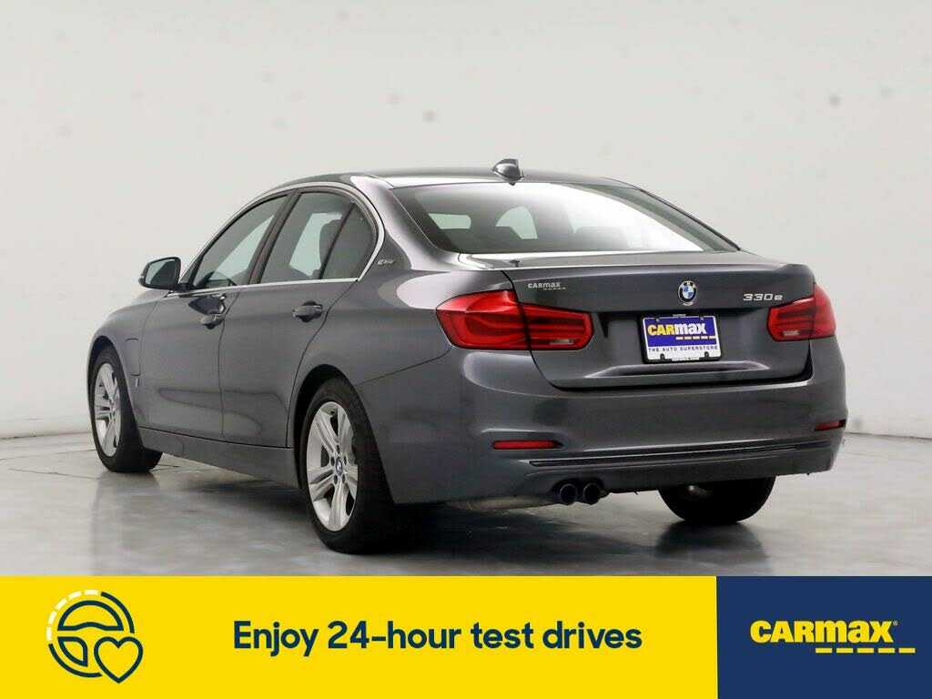 2018 BMW 330e