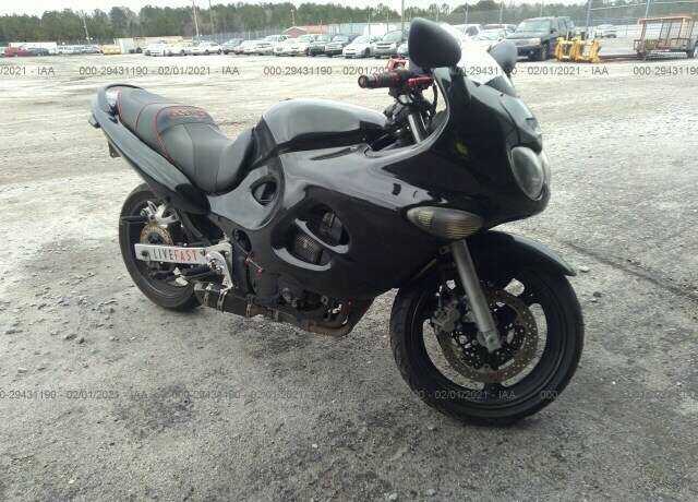 Suzuki GSX750F
