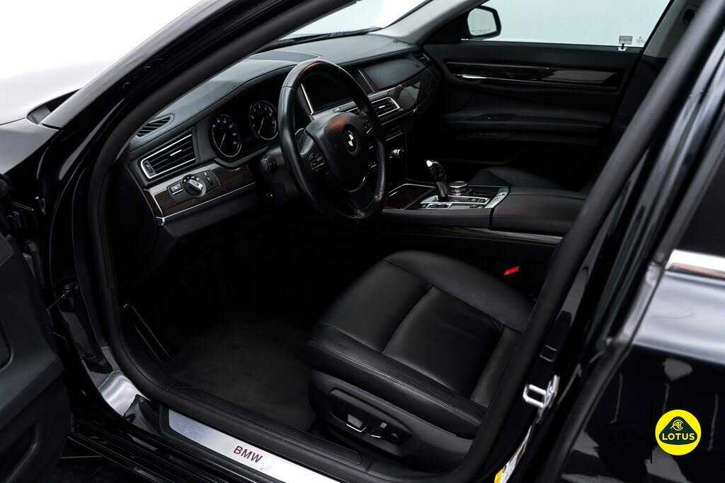 2015 BMW 740Li
