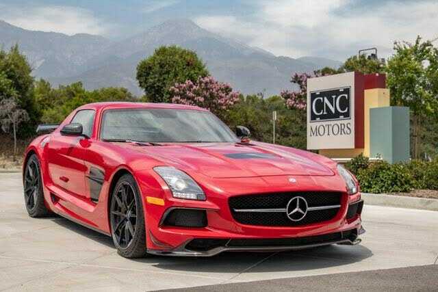 Mercedes-Benz SLS-Class