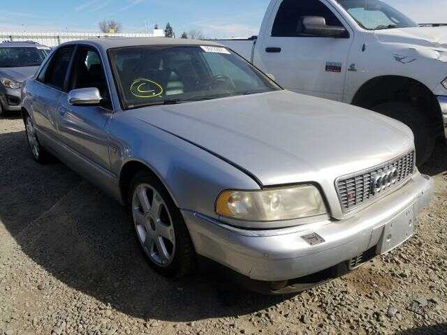 Audi S8