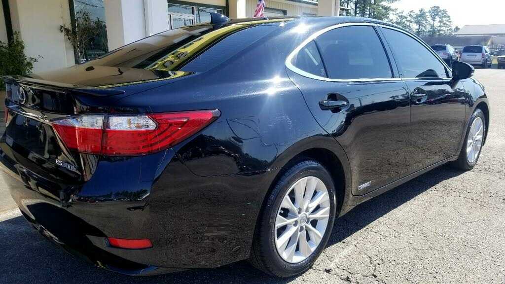 2015 Lexus ES