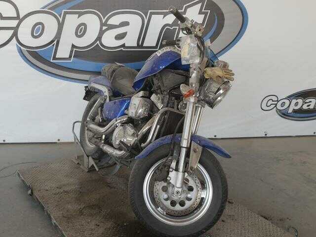 Suzuki VZ800K