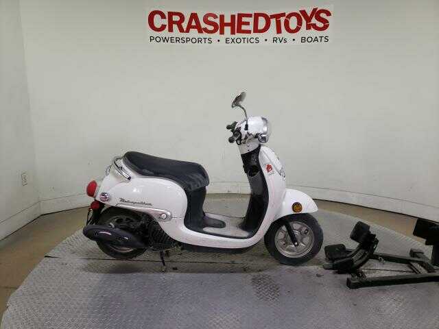 Honda NCW50/Metropolitan