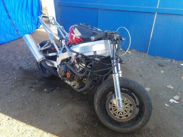 Honda CBR900