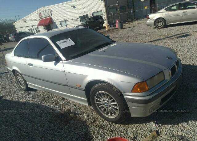 BMW 328iS