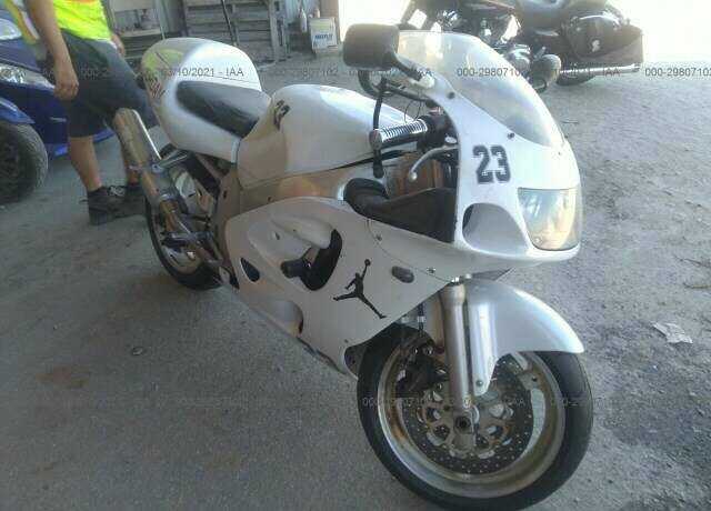 Suzuki GSX-R600