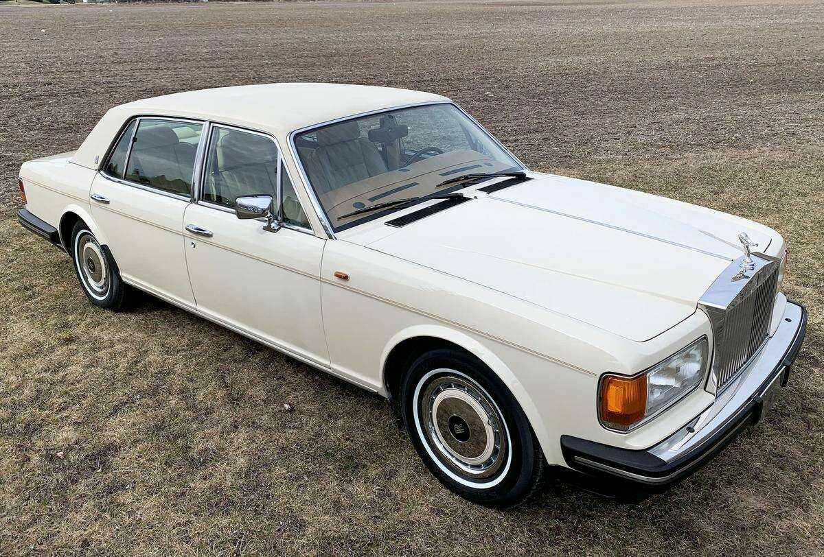 Rolls-Royce Silver Spur