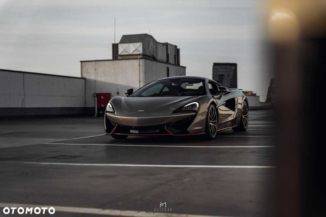 McLaren 570S