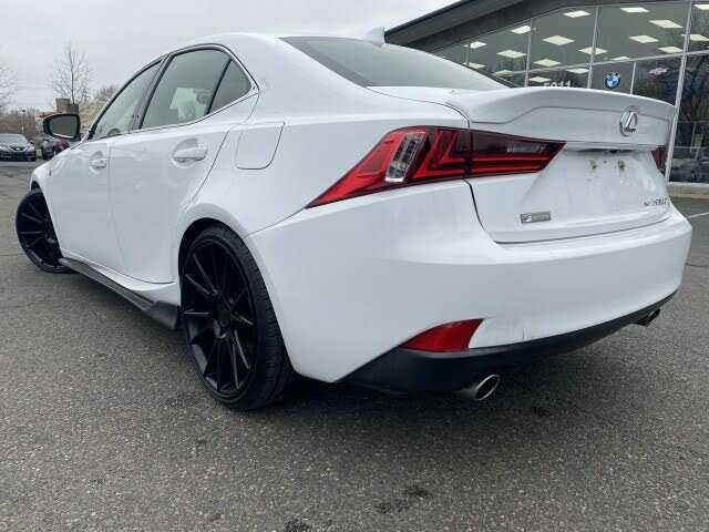 2016 Lexus IS