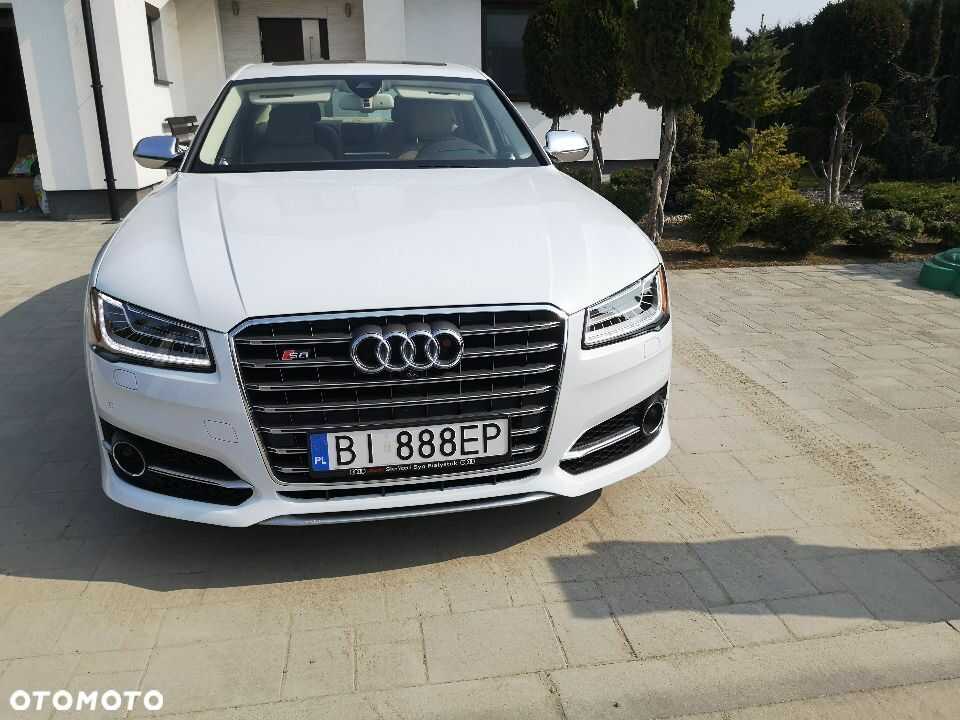 Audi S8
