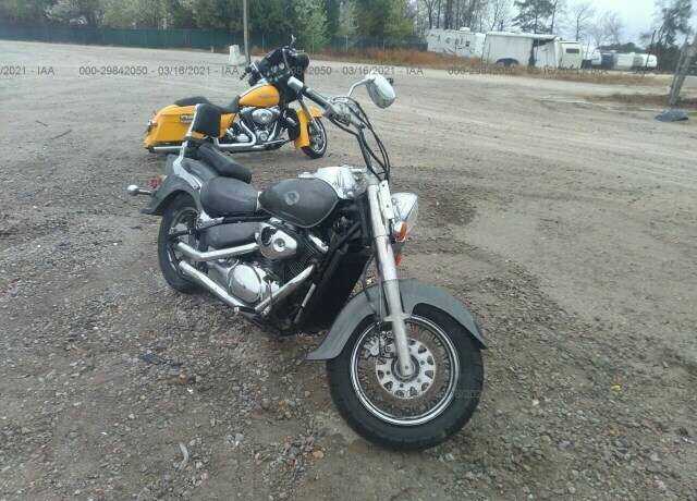 Suzuki VL800K