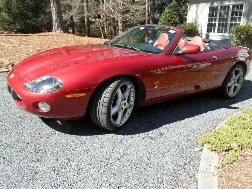 Jaguar XKR