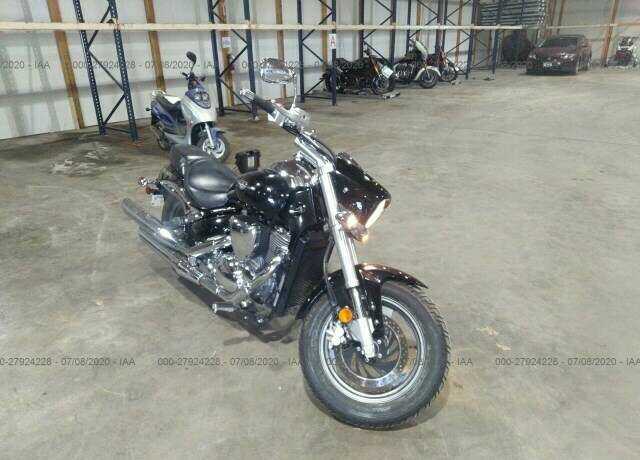 Suzuki VZ800L
