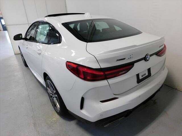 2021 BMW M235i