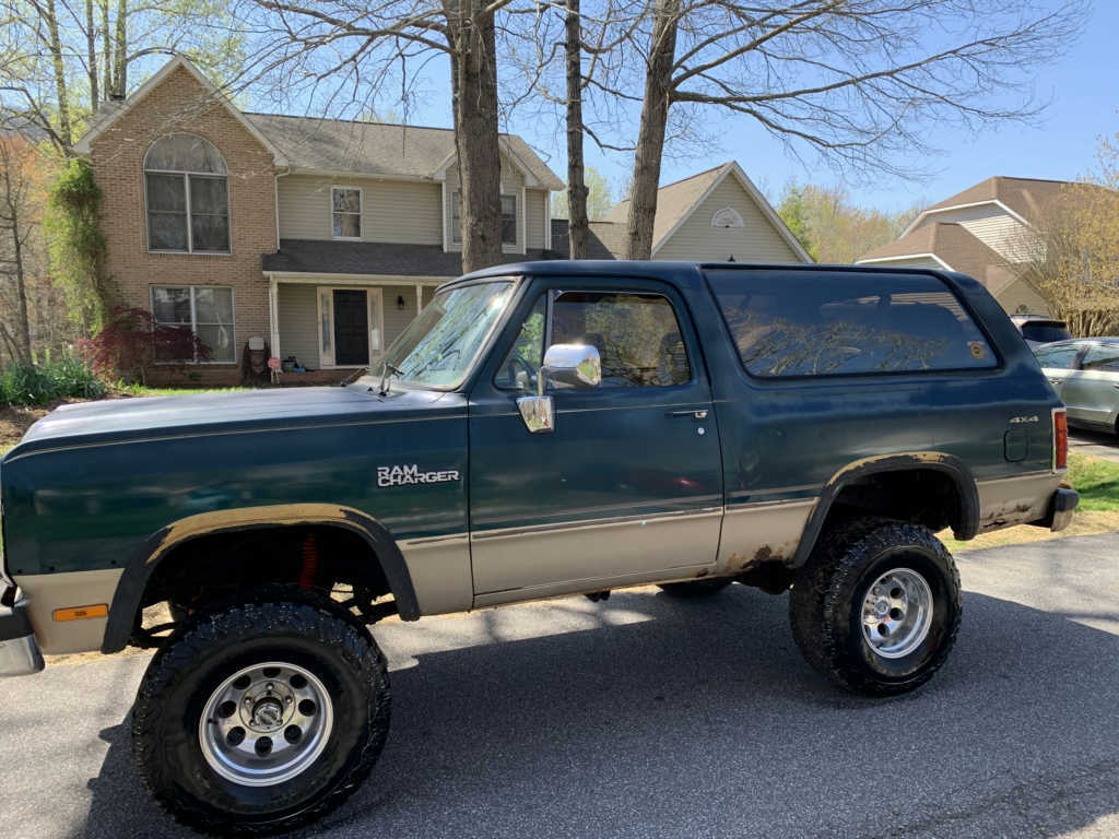Dodge Ramcharger