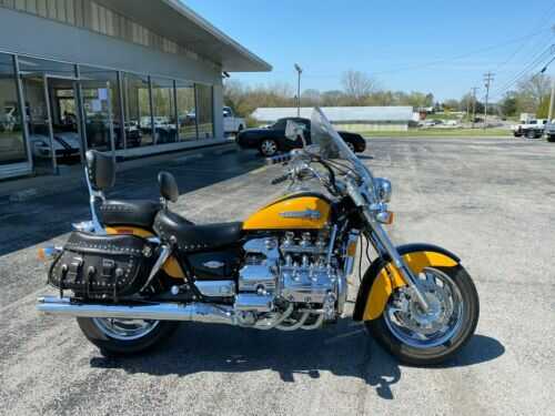 Honda GL1500C (VALKYRIE)