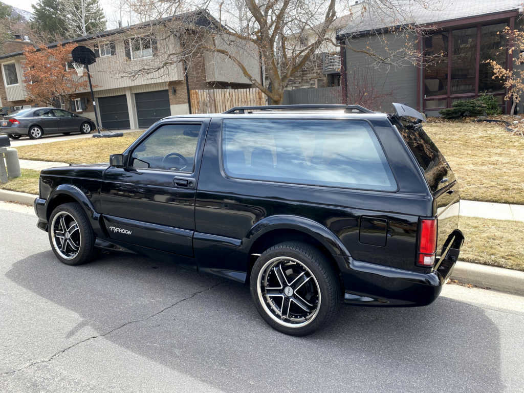 GMC Typhoon