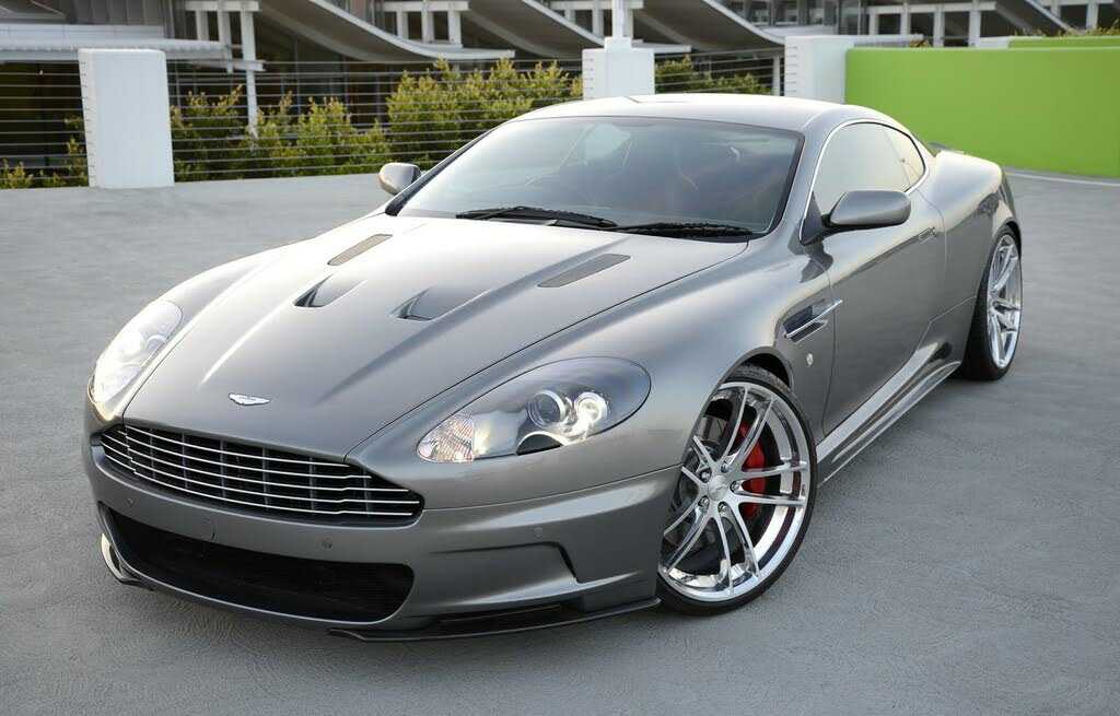 Aston Martin DB9
