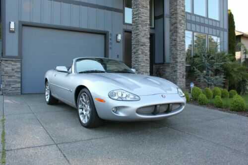 Jaguar XKR