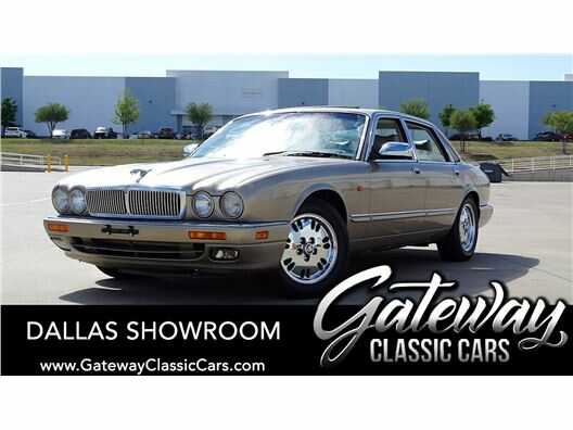 Jaguar Vanden Plas