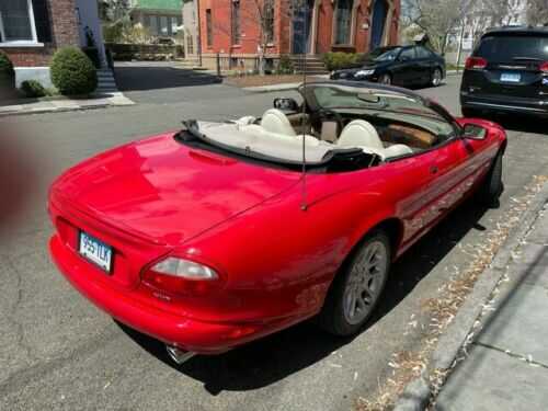 Jaguar XKR