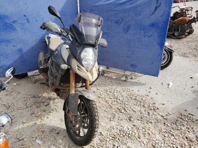 Suzuki DL1000AL/DL1000AAL