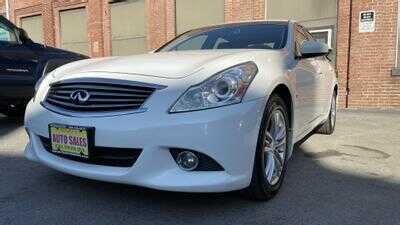 Infiniti Q40