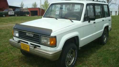Isuzu Trooper