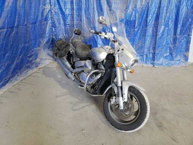 Suzuki VZ800L