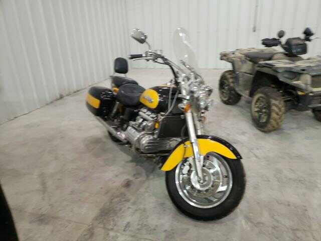 Honda GL1500C (VALKYRIE)
