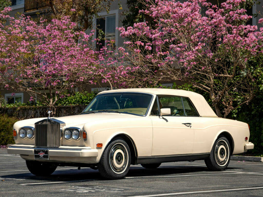ROLLS-ROYCE