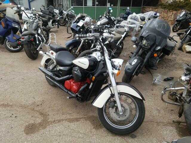 Honda VT750 (Shadow Aero)