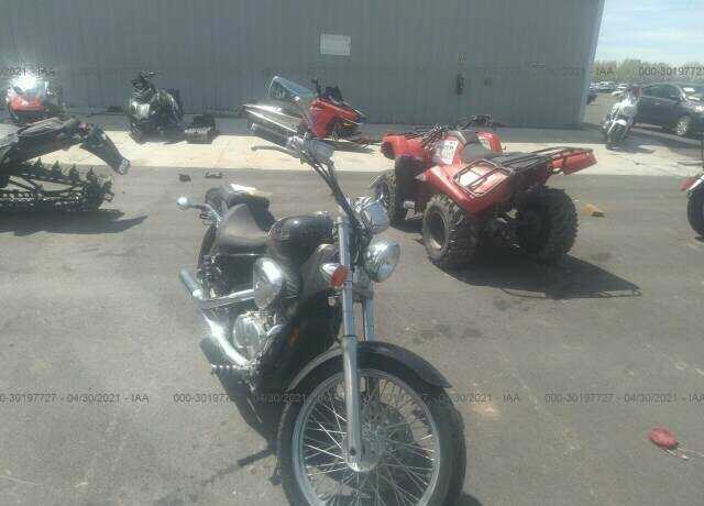 Honda VT600C (SHADOW VLX)